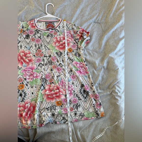 Johnny Was Janie Favorite Short Sleeve Crew Neck Swing Tee Azzie Flower Large - Picture 10 of 10